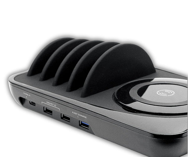 Casa Multiport USB charging station with inductive charger